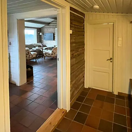 Timber With Ski-in Access At Solheisen * Hemsedal